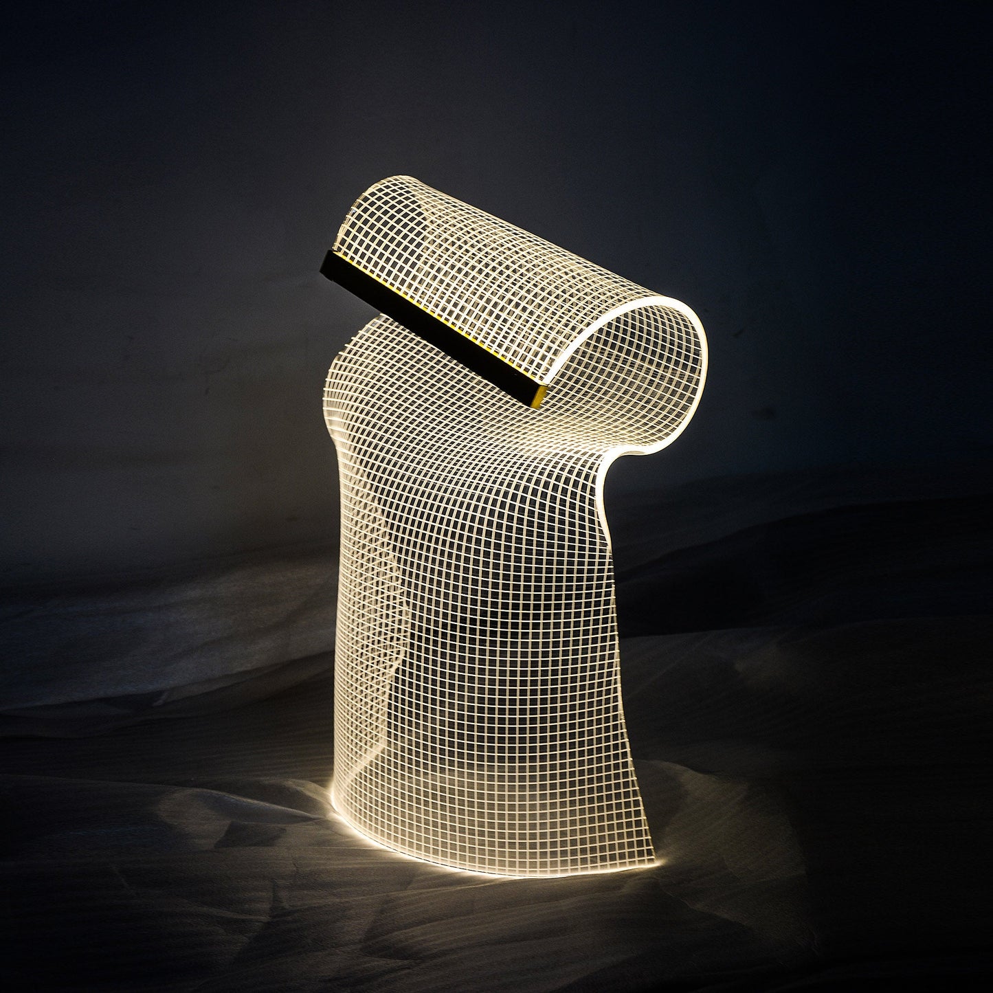 LumaForm Table Lamp – Minimal Chaos Design